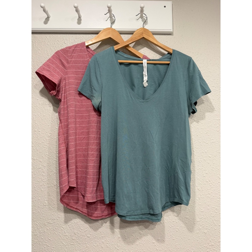 Lululemon Love Tee V-Neck Bundle Sz 8 Merlot Stripe Mystic Green Pima Cotton